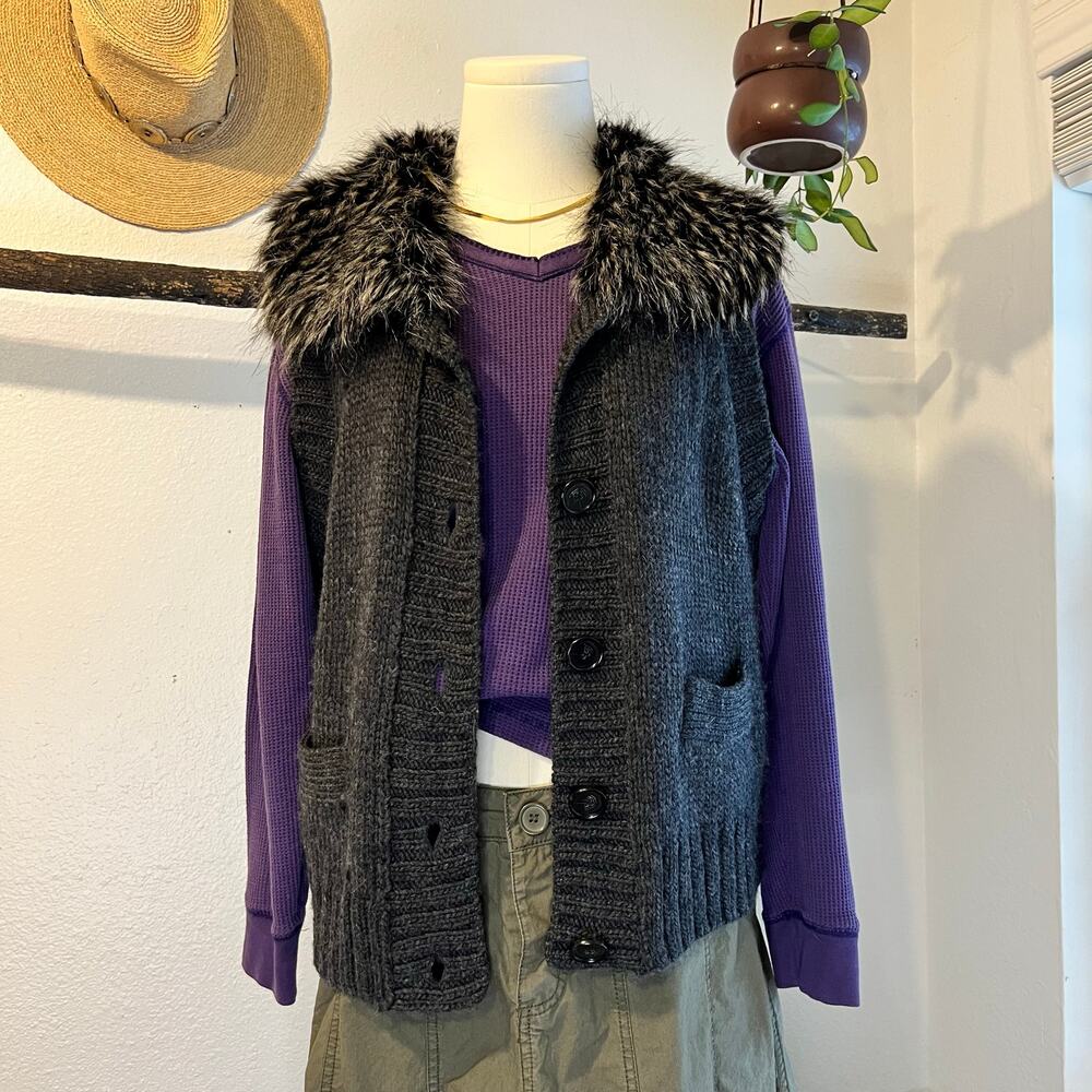 LOFT Gray Wool Blend Fur Collar Button Down Sweater Vest Size Large